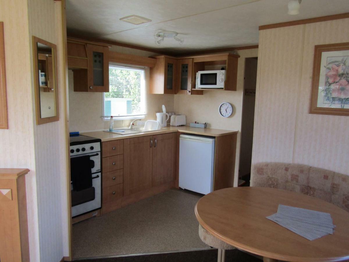 Fenlake Holiday Accommodation Metheringham Экстерьер фото