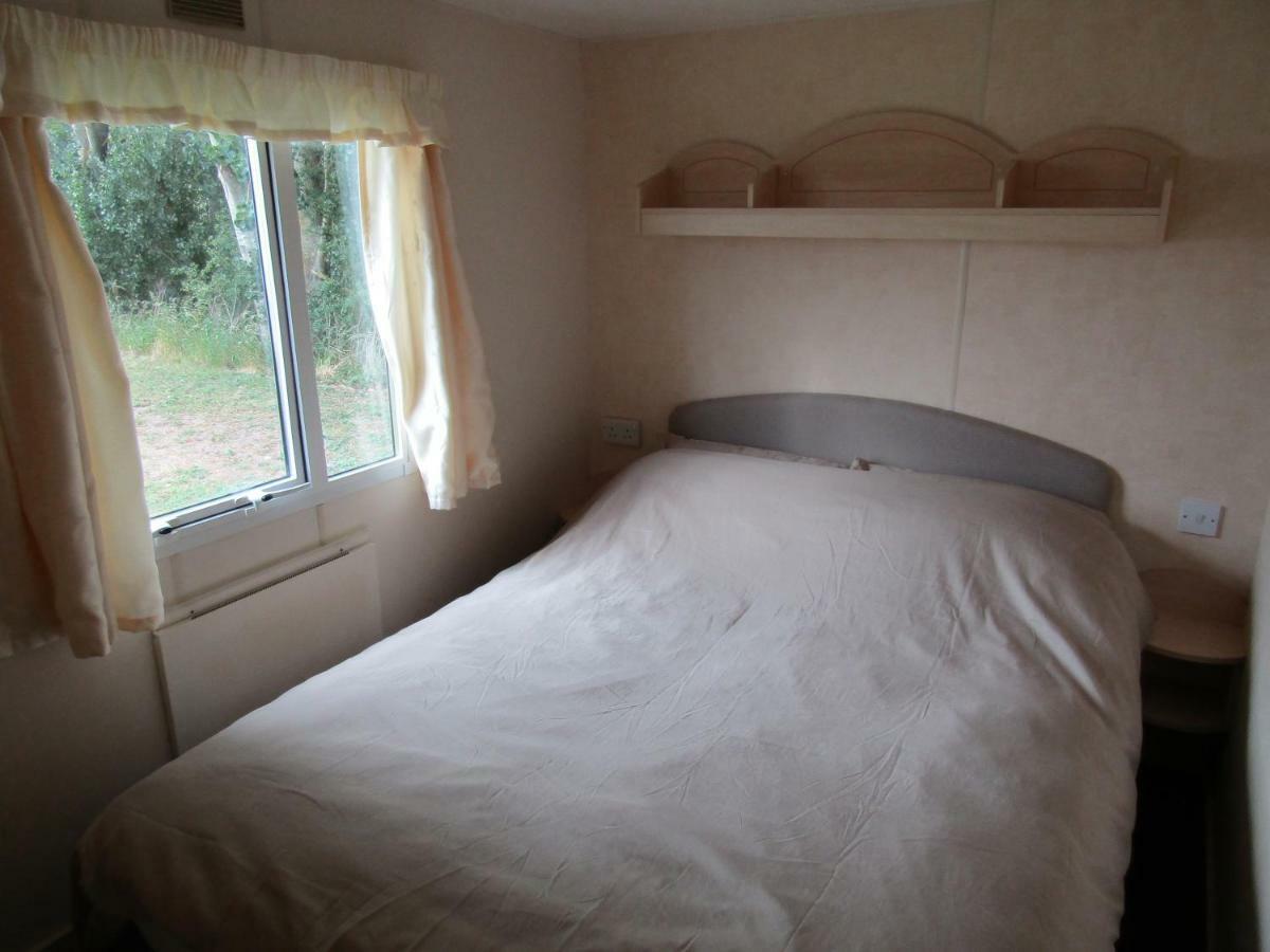 Fenlake Holiday Accommodation Metheringham Экстерьер фото